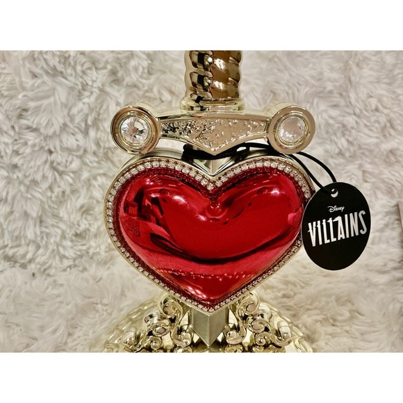 Bath & Body Works Disney Villains Evil Queen Heart 3Wick Candle Holder‎ Rare HTF - Picture 5 of 6